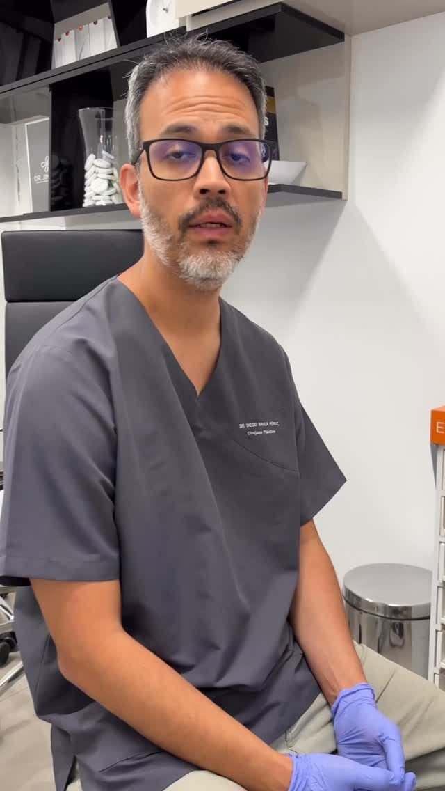 Instagram post from clinicadr.jimenez. This post is in position 1.